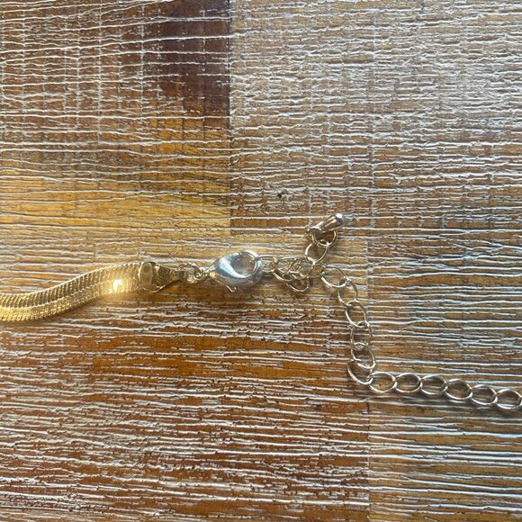 Bluebella Nya Gold Waist Chain - Picture 4 of 4